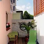 Arany Szolo Wellness Apartmanhaz Lägenhet
