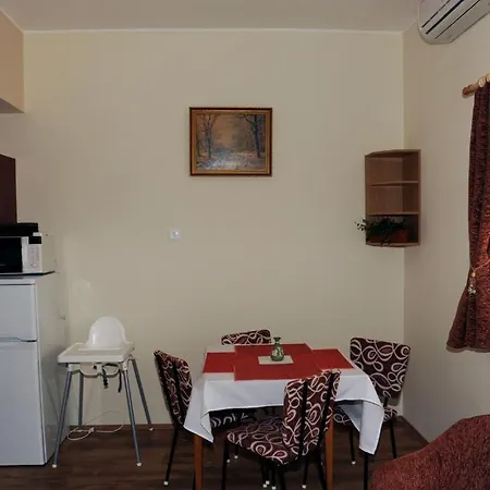 阿拉尼苏洛健康公寓酒店 公寓 Hévíz