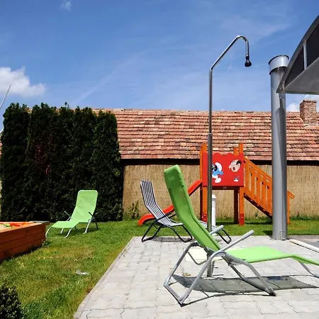 阿拉尼苏洛健康公寓酒店 * Hévíz