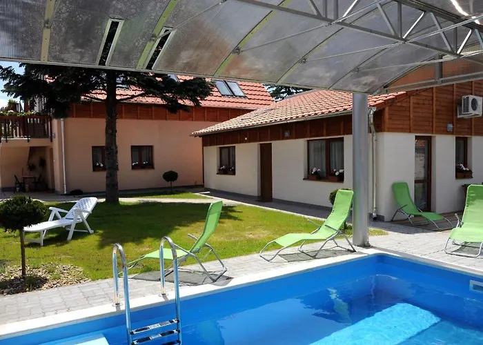 Arany Szolo Wellness Apartmanhaz Apartment Heviz