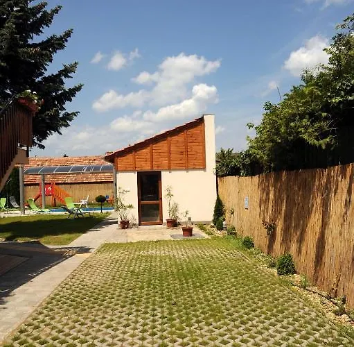 Arany Szolo Wellness Apartmanhaz *