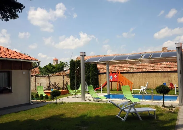 Arany Szőlő Wellness Appartamento *