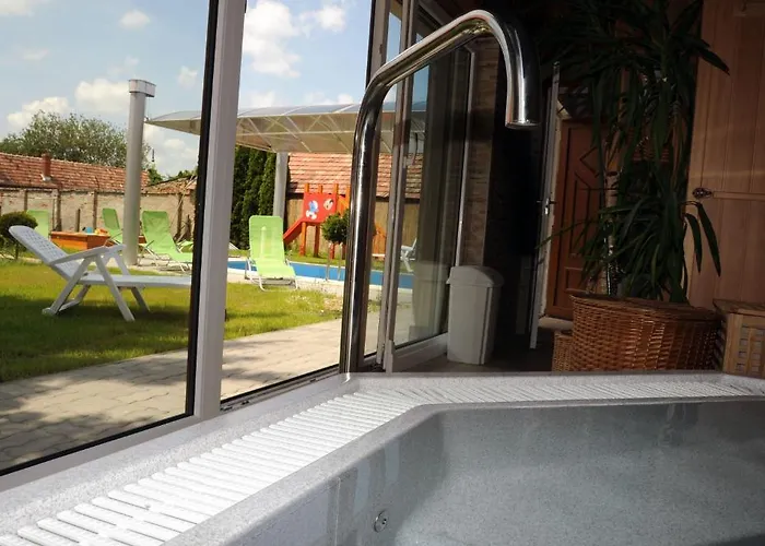 Arany Szolo Wellness Apartmanhaz Apartment Heviz